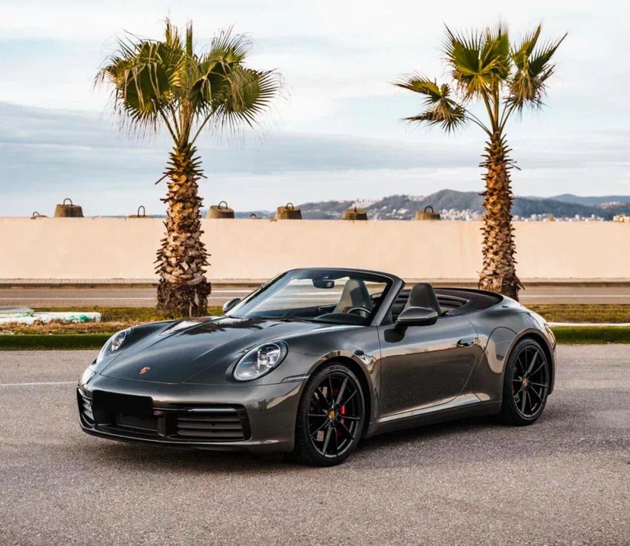 Porsche 911 Carrera Серый