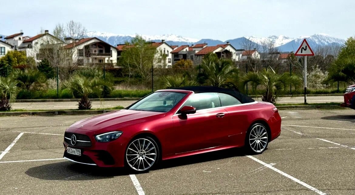 Mercedes-Benz E300 Cabrio