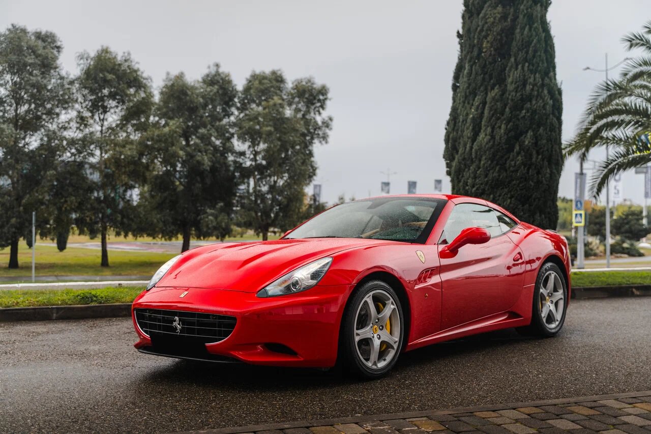 Ferrari California